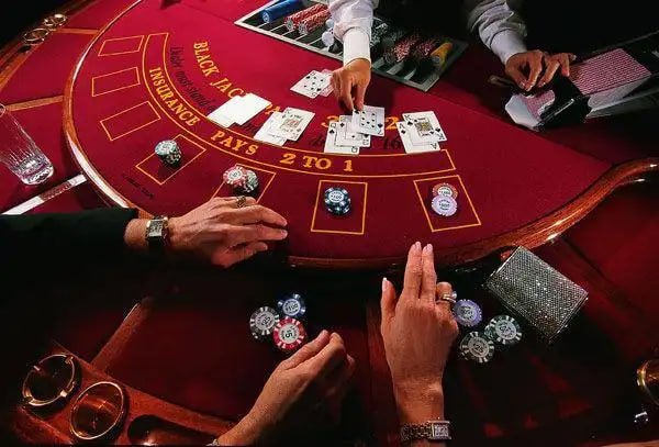 f8bet19